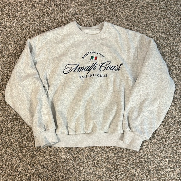 Hollister Amalfi Coast Sweatshirt - Picture 1 of 2